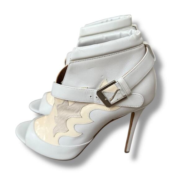 Laurence Dacada Peep Toe Buckle White Leather Ankle Boot $760 sz 37EU, US 6,5-7 - Picture 1 of 12